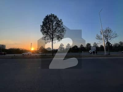 Offering 1400 Square Yards Four Sided Open Plot For Sale On Main Jinnah Avenue New Blue Area Islamabad Offering 1400 Square Yards Four Sided Open Plot For Sale On Main Jinnah Avenue New Blue Area Islamabad