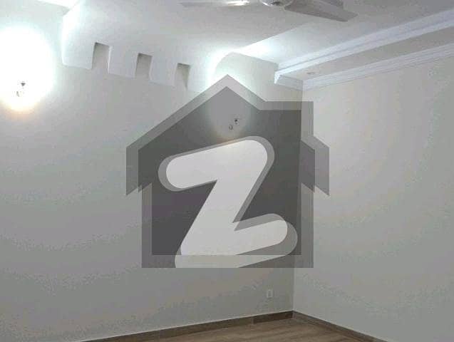 Prime Location Upper Portion Sized 3200 Square Feet In G-9/1 Prime Location Upper Portion Sized 3200 Square Feet In G-9/1