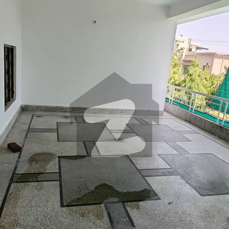 VALENCIA TOWN KANAL 3 BED ROOM HOUSE IS AVAILABLE FOR RENT VALENCIA TOWN KANAL 3 BED ROOM HOUSE IS AVAILABLE FOR RENT
