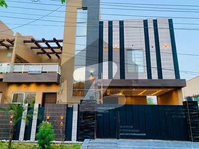 10 Marla House Available For Sale In UET Society