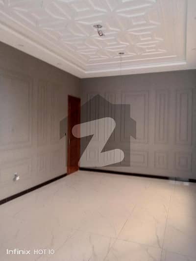 Well Maintained House . Lavish Elevation . Direct Owner Meeting . CHANCE DEAL . Well Maintained House . Lavish Elevation . Direct Owner Meeting . CHANCE DEAL .