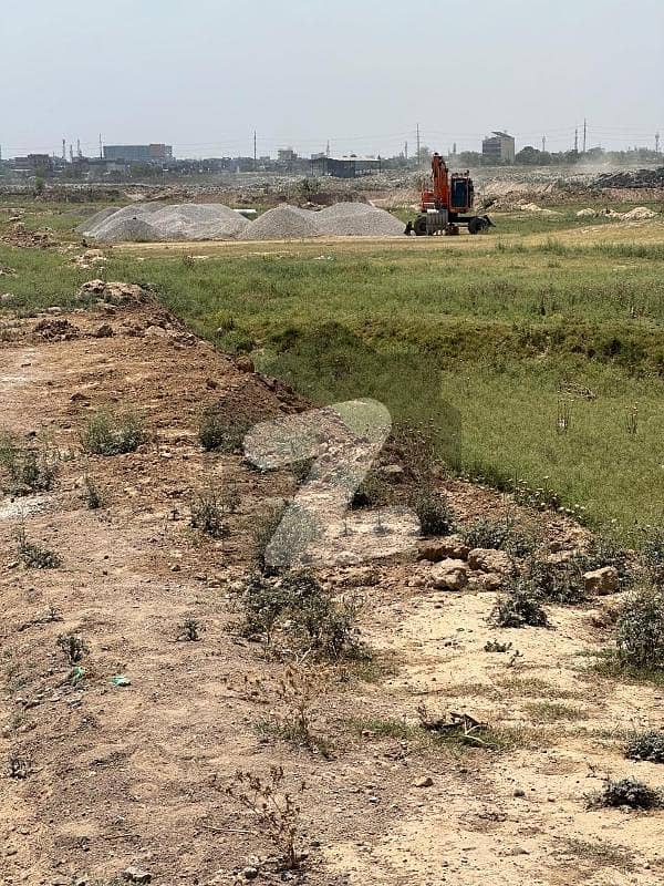 7 Marla Super Location Plot Available For Sale 7 Marla Super Location Plot Available For Sale