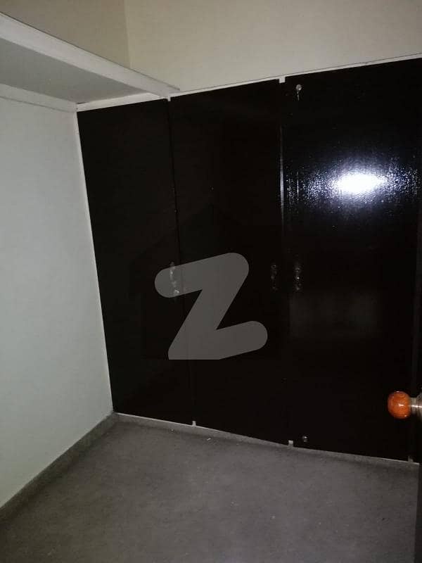 32 
