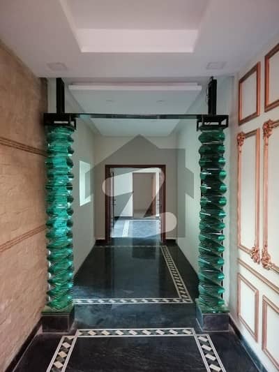 2 Kanal Commercial House Is Available For Rent