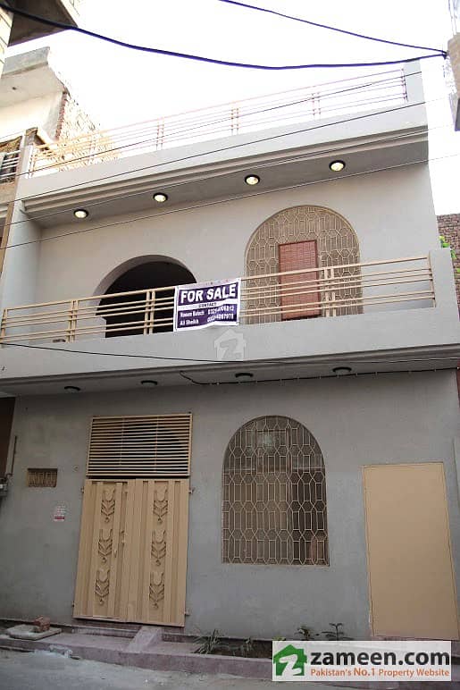 Renovated 2. 5 Marla House In Raj Garh Lahore