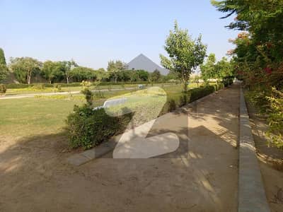 120 Sqyds West Open Corner Plot For Sale In PS City 1 & 2