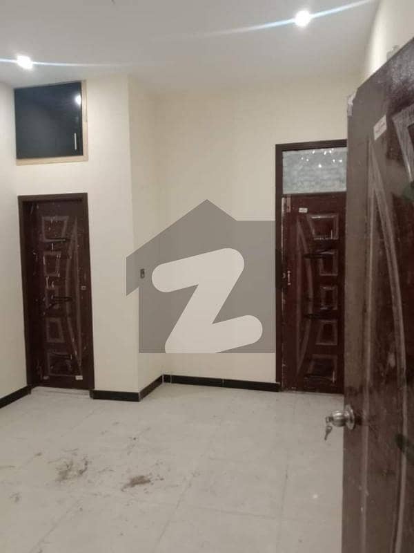 الغفار ناگوری سٹی شاہ فیصل ٹاؤن,کراچی میں 3 کمروں کا 4 مرلہ فلیٹ 18.0 ہزار میں کرایہ پر دستیاب ہے۔ الغفار ناگوری سٹی شاہ فیصل ٹاؤن,کراچی میں 3 کمروں کا 4 مرلہ فلیٹ 18.0 ہزار میں کرایہ پر دستیاب ہے۔