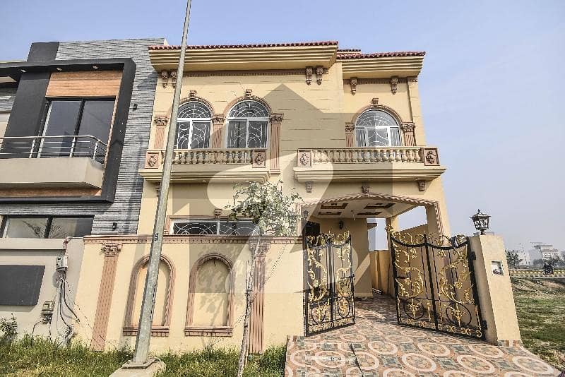 5 Marla Out Class Stylish Luxury Bungalow For Rent In DHA Phase 9 Town Lahore 5 Marla Out Class Stylish Luxury Bungalow For Rent In DHA Phase 9 Town Lahore