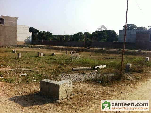1 Kanal Corner Plot For Sale In Sialkot Ajmal Garden Colony 3 Road Access