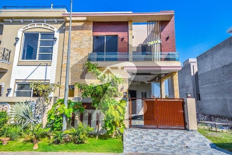 5 Marla Out Class Stylish Luxury Bungalow For Rent In DHA Phase 9 Town Lahore 5 Marla Out Class Stylish Luxury Bungalow For Rent In DHA Phase 9 Town Lahore