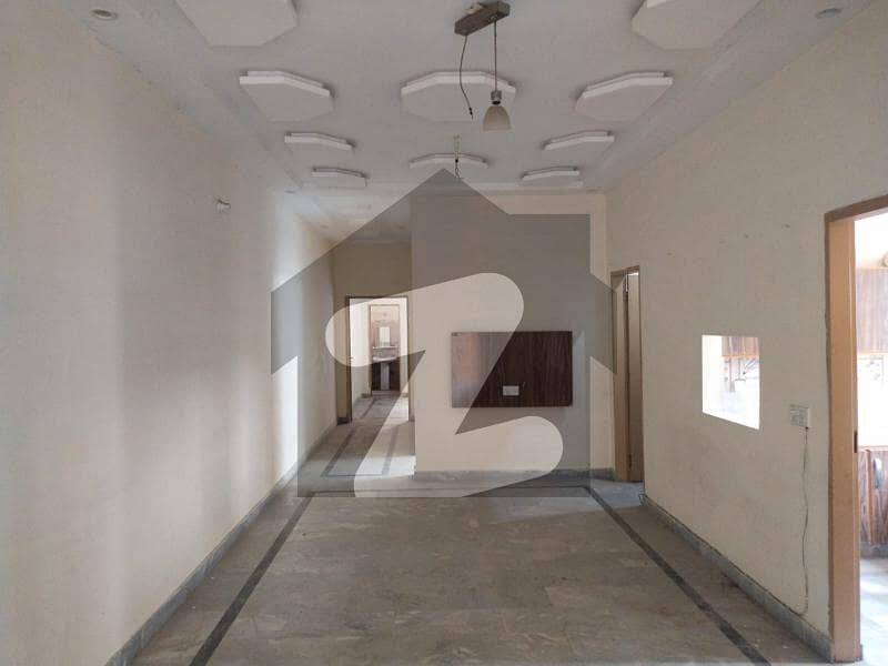 10 Marla Lower Portion For rent In Gul-e-Damin 10 Marla Lower Portion For rent In Gul-e-Damin