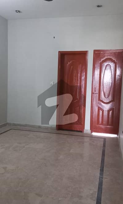 کراچی یونیورسٹی ہاؤسنگ سوسائٹی سکیم 33,کراچی میں 3 کمروں کا 5 مرلہ بالائی پورشن 36.0 ہزار میں کرایہ پر دستیاب ہے۔ کراچی یونیورسٹی ہاؤسنگ سوسائٹی سکیم 33,کراچی میں 3 کمروں کا 5 مرلہ بالائی پورشن 36.0 ہزار میں کرایہ پر دستیاب ہے۔