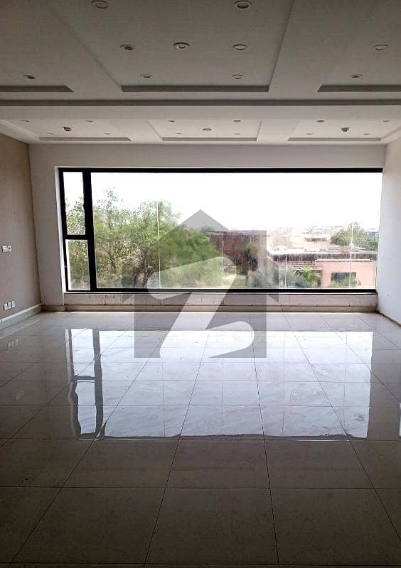 4 MARLA COMMERCIAL FLOOR FOR RENT IN DHA PHASE 6 MB 4 MARLA COMMERCIAL FLOOR FOR RENT IN DHA PHASE 6 MB
