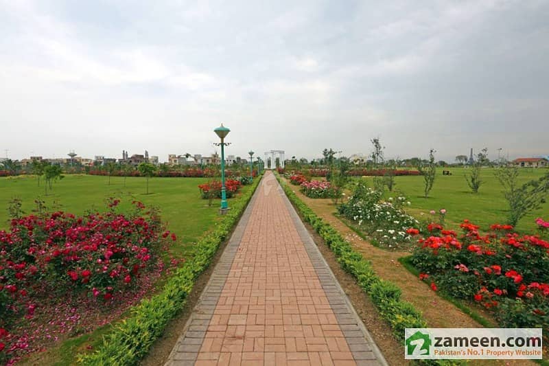 10 Marla plot No. 175 for sale in Takbeer Block Sector B Bahria Town Lahore Ideal for House building