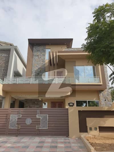 Designer 11 Marla Double Unit House For Sale In Sector B, Serene City DHA 3