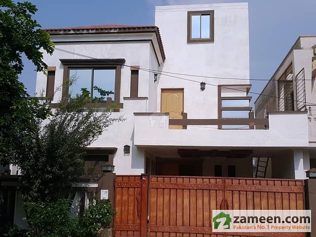 8 Marla House No. 146 For Sale In Ali Block Bahria Town Sector B Ideal Location Around Two Parks Double Story