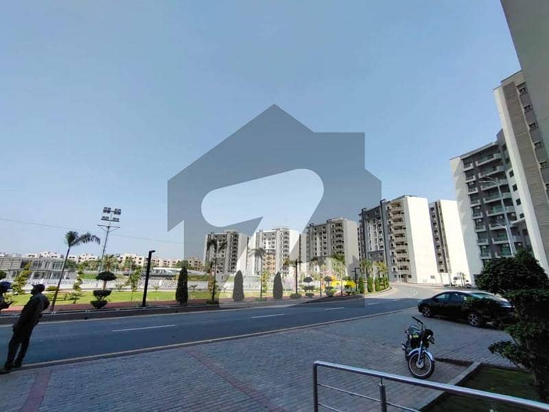 10 MARLA BRAND NEW FLAT AVAILABLE FOR RENT IN ASKARI 11