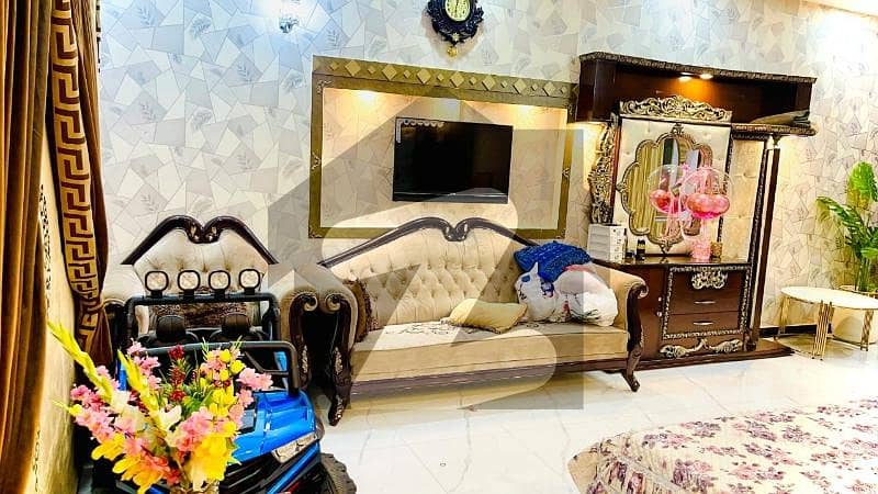 10 Marla Brand New House For Rent 10 Marla Brand New House For Rent