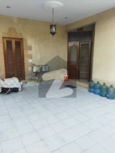 300 Yards RENOVATED 6 BED 2 PORTION BUNGALOW ATTACHED BATH DRAWING DINING LOUNGE