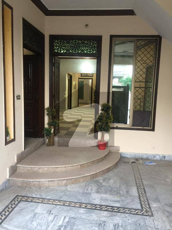 6.5 Marla Prime Location House For Rent 6.5 Marla Prime Location House For Rent