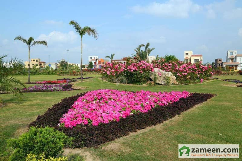 10 Marla Plot For Sale In Block Chambelli Bahria Town Lahore - Ideal Location For House Construction