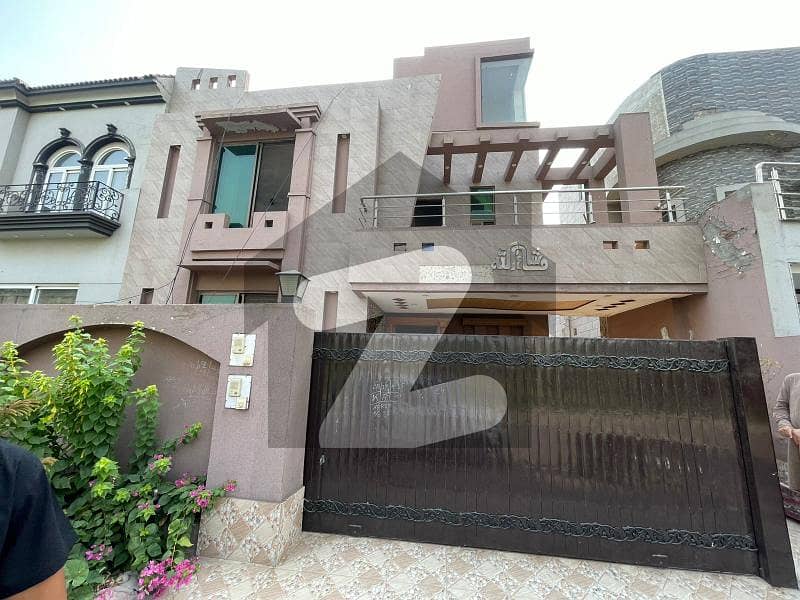 Facing Park 10 Marla House Available For Sale In Ghouri Block Sector B ...
