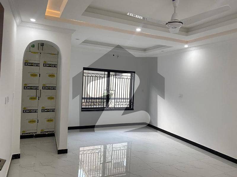 G-10/3 Size 40x80 Brand New Full House 6 Bed 6 Bath DD 2 TV Lounge 2 Kitchen G-10/3 Size 40x80 Brand New Full House 6 Bed 6 Bath DD 2 TV Lounge 2 Kitchen