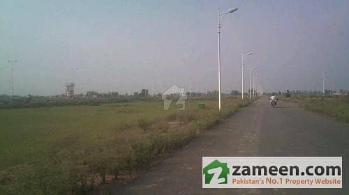 Kanal Plot For Sale In Defence Phase VII Block S On 100 Feet Road