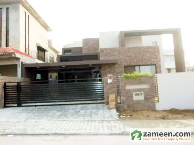 Al-Farrukh Real Estate Offers A Brand New House For Sale In DHA Phase 2