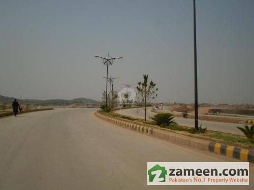 Excellent 1 Kanal Sector C Plot For Sale - Ready to Construction Margala Facing on Closed End Road