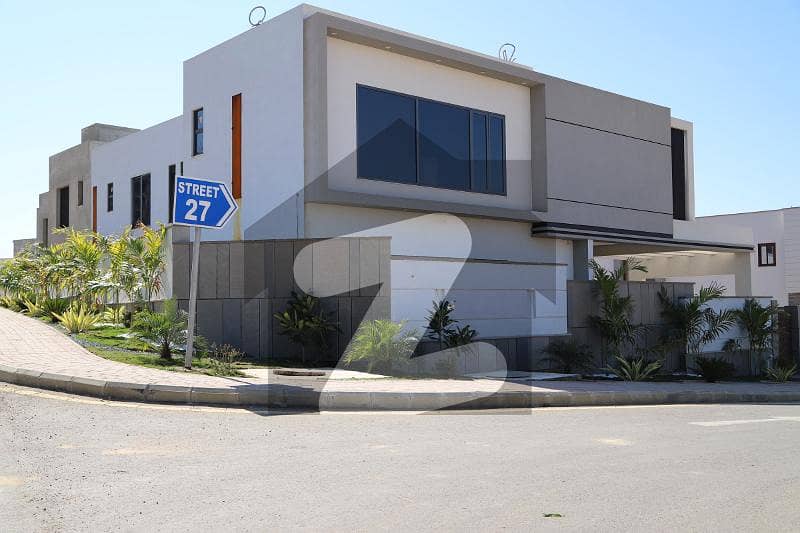 1000 SQ YARDS HOUSE FOR SALE PRECINCT-7 Bahria Town Karachi.