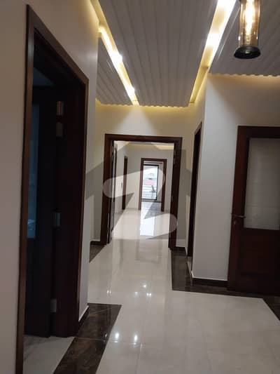 Dha Phase 2 Kanal Upper Potion Available For Rent