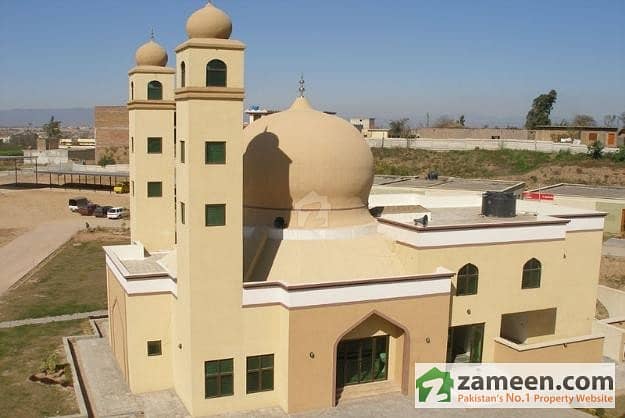 Al-Farrukh Offer You South Face Level Plot In Street 3 For Sale