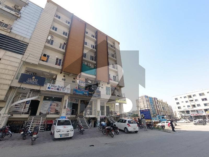 پی ڈبلیو ڈی ہاؤسنگ سکیم اسلام آباد میں 2 کمروں کا 3 مرلہ فلیٹ 60.0 لاکھ میں برائے فروخت۔ پی ڈبلیو ڈی ہاؤسنگ سکیم اسلام آباد میں 2 کمروں کا 3 مرلہ فلیٹ 60.0 لاکھ میں برائے فروخت۔
