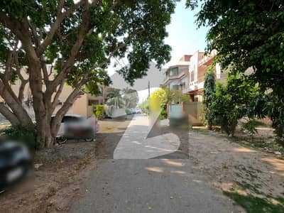 10 Marla Best Builder Location Semi Corner Near Park Mosque And Market Plot For Sale 10 Marla Best Builder Location Semi Corner Near Park Mosque And Market Plot For Sale