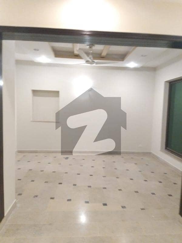 F-11 Very Beautiful Three Bed Portion For Rent F-11 Very Beautiful Three Bed Portion For Rent