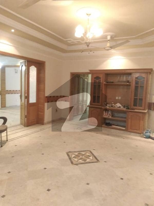 F11 Outclass Three Bed Portion For Rent