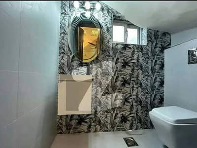 ویلینشیاء ہاؤسنگ سوسائٹی لاہور میں 6 کمروں کا 1 کنال مکان 6.6 کروڑ میں برائے فروخت۔