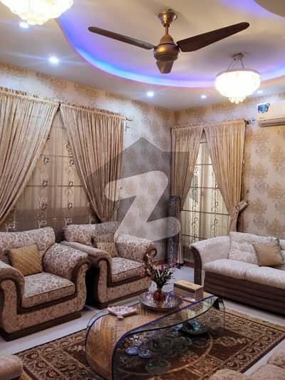 کے ڈی اے آفیسرز سوسائٹی گلشنِ اقبال ٹاؤن,کراچی میں 4 کمروں کا 10 مرلہ زیریں پورشن 5.0 کروڑ میں برائے فروخت۔ کے ڈی اے آفیسرز سوسائٹی گلشنِ اقبال ٹاؤن,کراچی میں 4 کمروں کا 10 مرلہ زیریں پورشن 5.0 کروڑ میں برائے فروخت۔