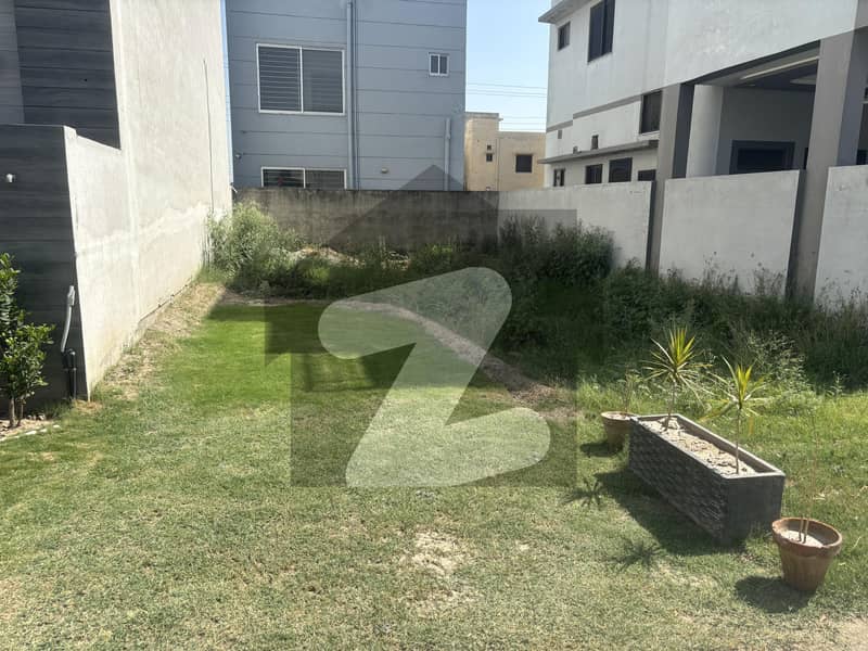 OPF 10 MARLA PLOT BEST LOCATION DIRECT OWNER IS AVAILABLE FOR SALE OPF 10 MARLA PLOT BEST LOCATION DIRECT OWNER IS AVAILABLE FOR SALE