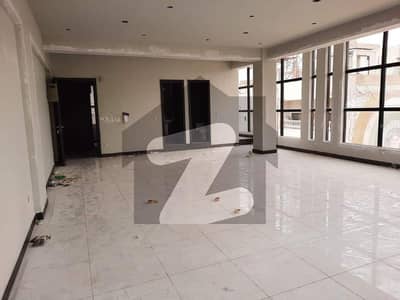 DEFENCE PHASE 7 BRAND NEW OFFICE FOR RENT 1200 SQUARE FEET WITH LIFT