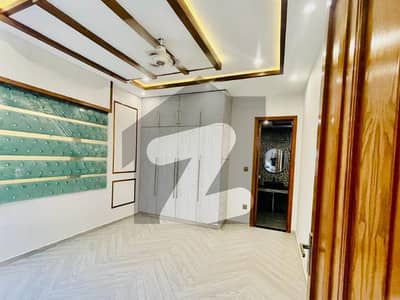 10 MARLA PORTION FOR RENT IN PARAGON CITY LAHORE