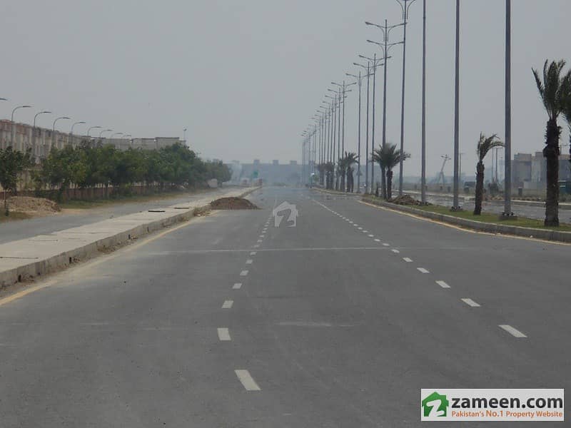 1-kanal 92-V Block Plot for sale in DHA Defence Phase 07,