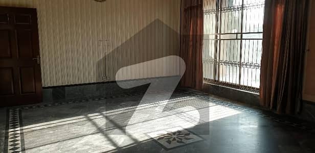 گلبرگ