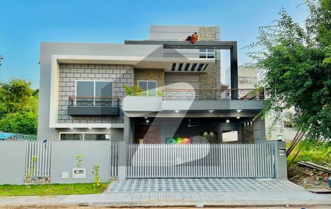 Dha2 
One kanal beautiful Double unit House