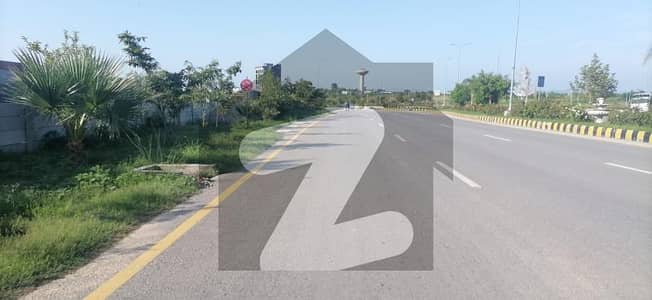 نیول اینکریج اسلام آباد میں 14 مرلہ رہائشی پلاٹ 1.9 کروڑ میں برائے فروخت۔