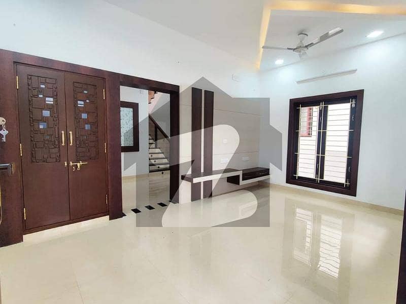 240 Sq Yard Double Storey West Open Neat And Clean Bungalow Best Chance Deal Near National Stadium 240 Sq Yard Double Storey West Open Neat And Clean Bungalow Best Chance Deal Near National Stadium
