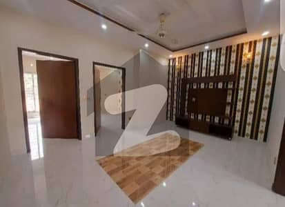 400 Square Yard Double Storey Bungalow Near Aohs, Dohs National Stadium Outclass Location Park