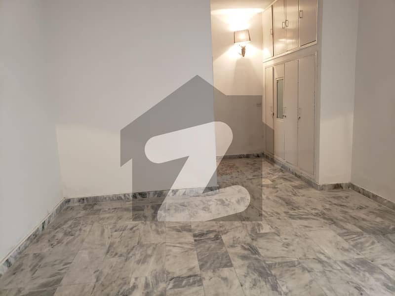 Perfect 1 Kanal House In Gulberg 3 For Rent