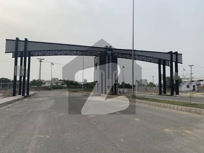 ڈی ایچ اے 11 رہبر فیز 4 ۔ بلاک سی سی اے 3 ڈی ایچ اے 11 رہبر فیز 4,ڈی ایچ اے 11 رہبر,لاہور میں 8 مرلہ کمرشل پلاٹ 3.5 کروڑ میں برائے فروخت۔